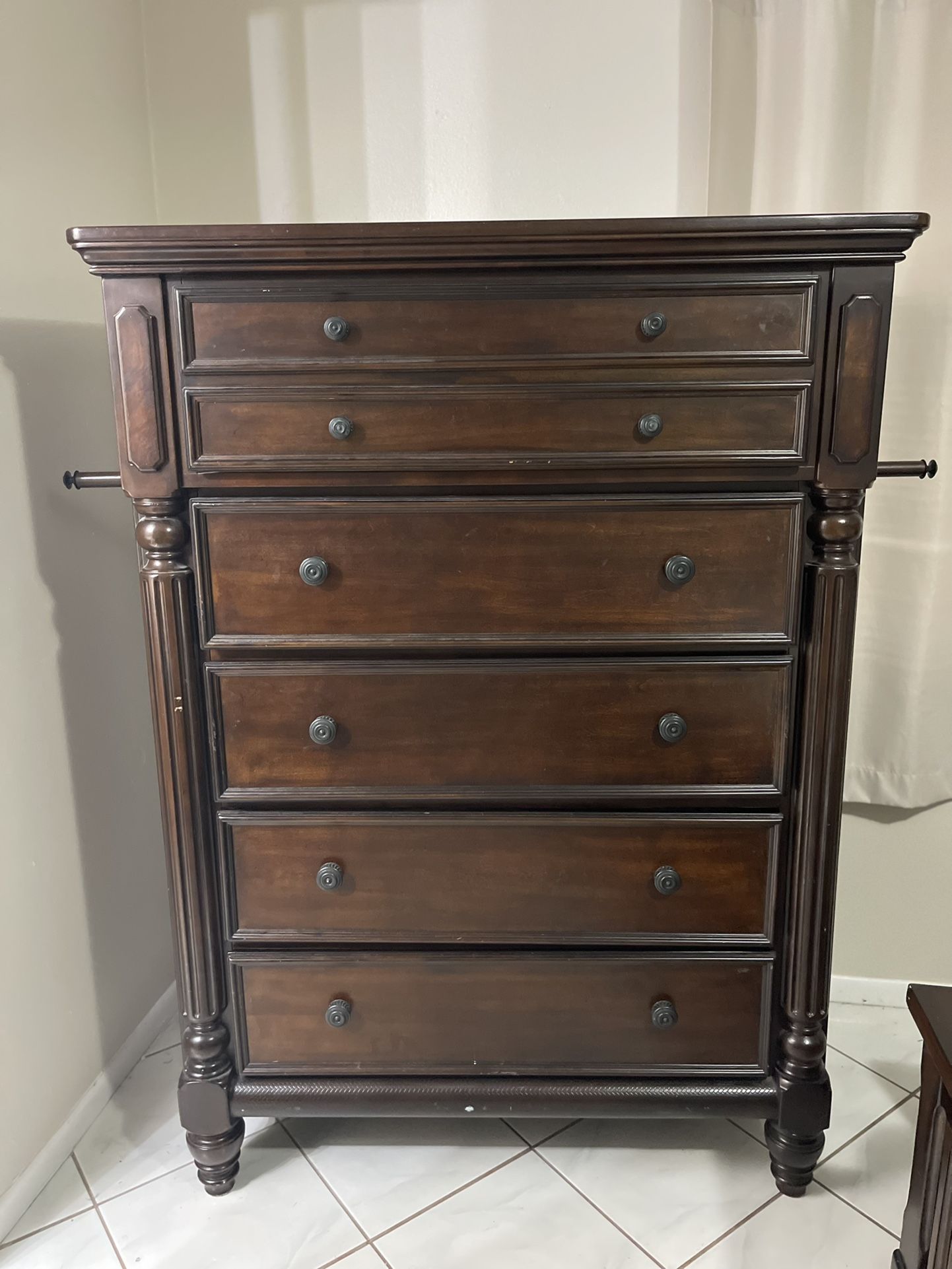 Ashley Furniture King Bedroom Set With Tempurpedic memory foam