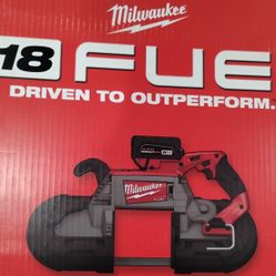 Milwaukee 5" Deep Cut Band Saw Brushless Cordless Variable Speed 2 Batteries + Charger Hard Case 2729-22