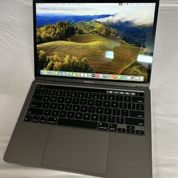 2022 APPLE MACBOOK PRO 