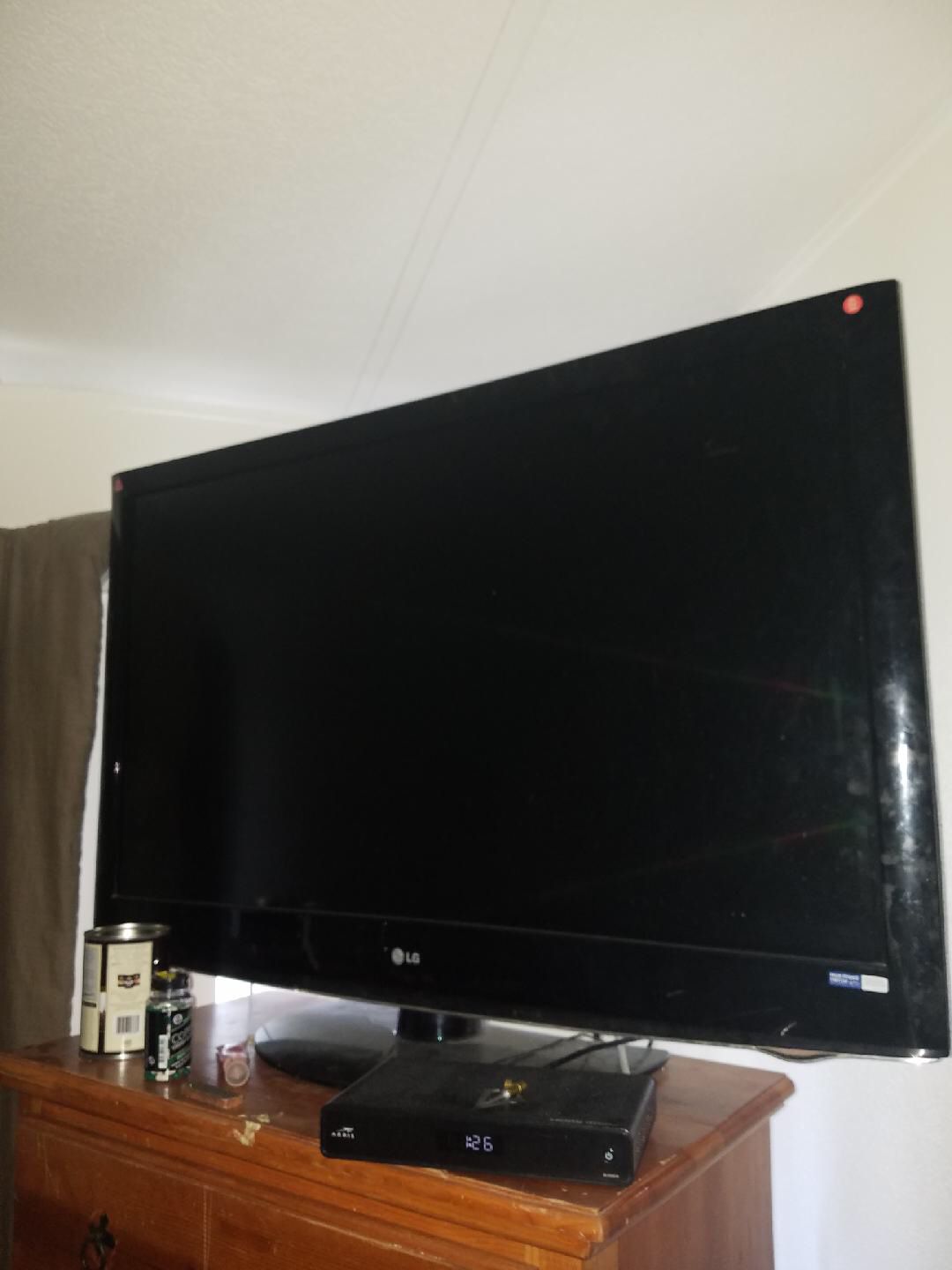 LG tv 48 inch