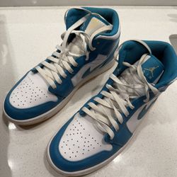 Jordan 1 Retro High OGs ‘UNC Reimagined’ Size: 9.5