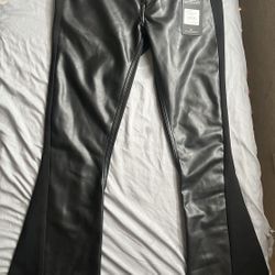 True Religion Woman Flare Pants 40$