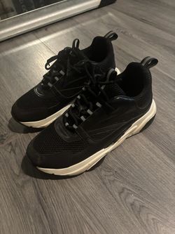 Dior b22