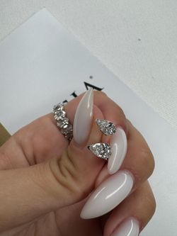Pear Studs Lab Grown