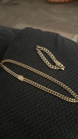 18k Cuban link 20in and Cuban link 14k 7in