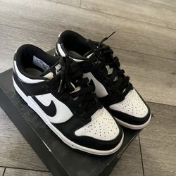 Panda Dunks 4Y