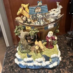 Music Box Noah’s Ark