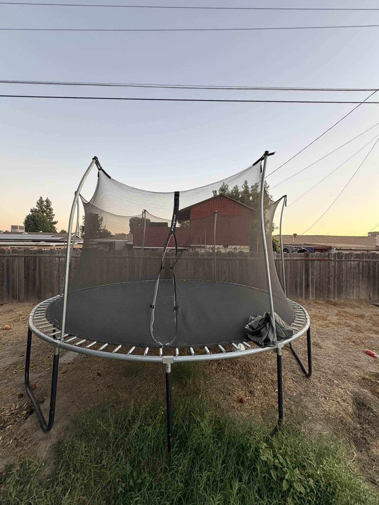 Trampoline 