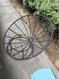 Papasan chair