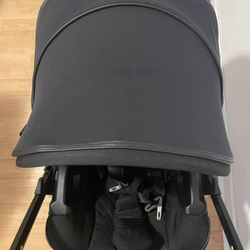 Doona Midnight (All Black) Edition 