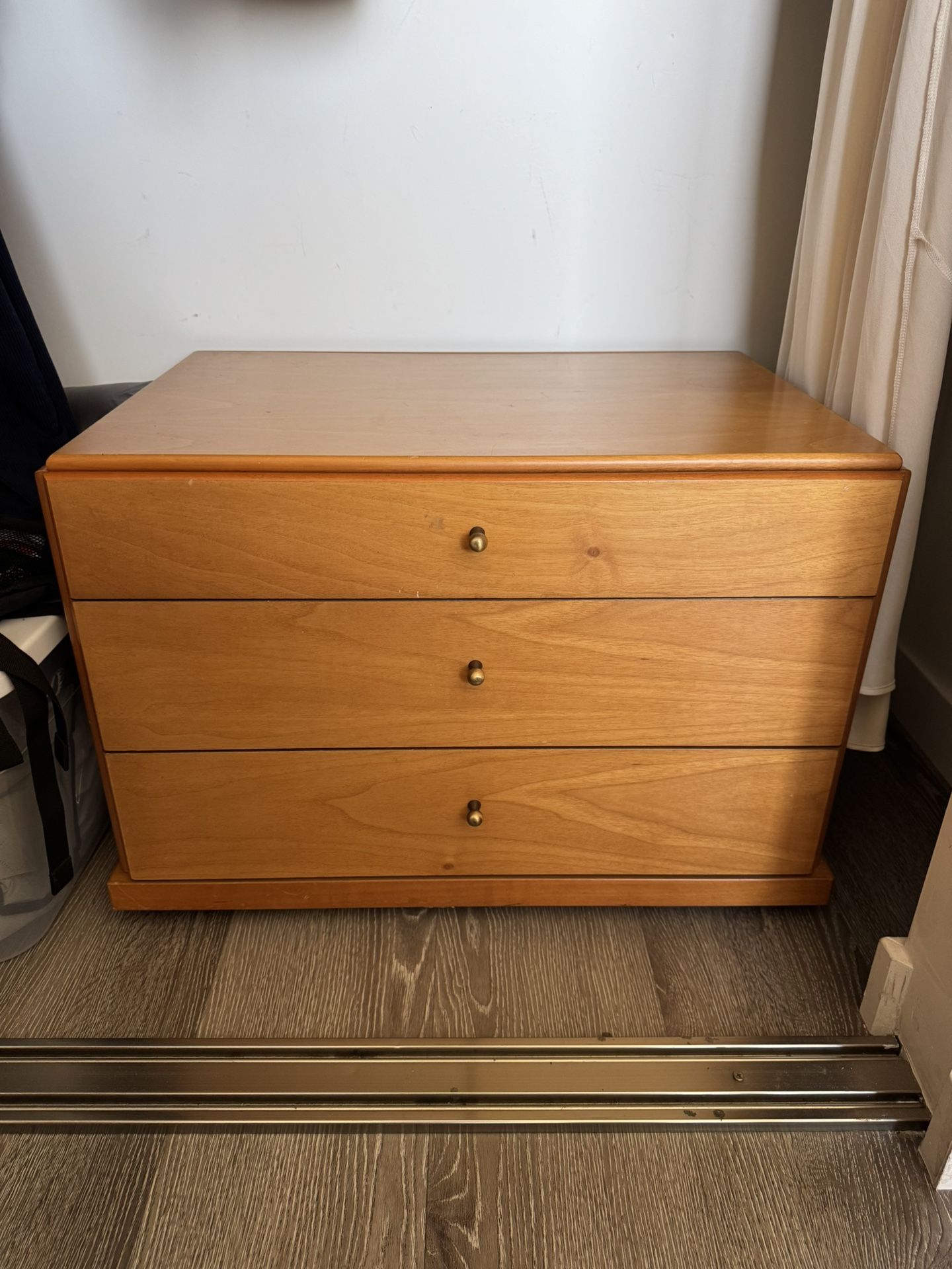 Pair Of Vintage Bachelors Chest / Nest Dresser