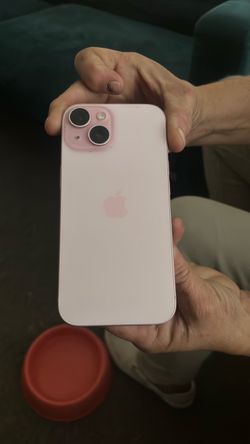 iPhone 15 unlocked