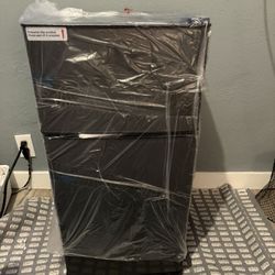 Apartment Size Mini Fridge With Freezer 