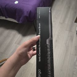 Professional Round Brush 