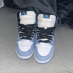 University Blue Jordan 1