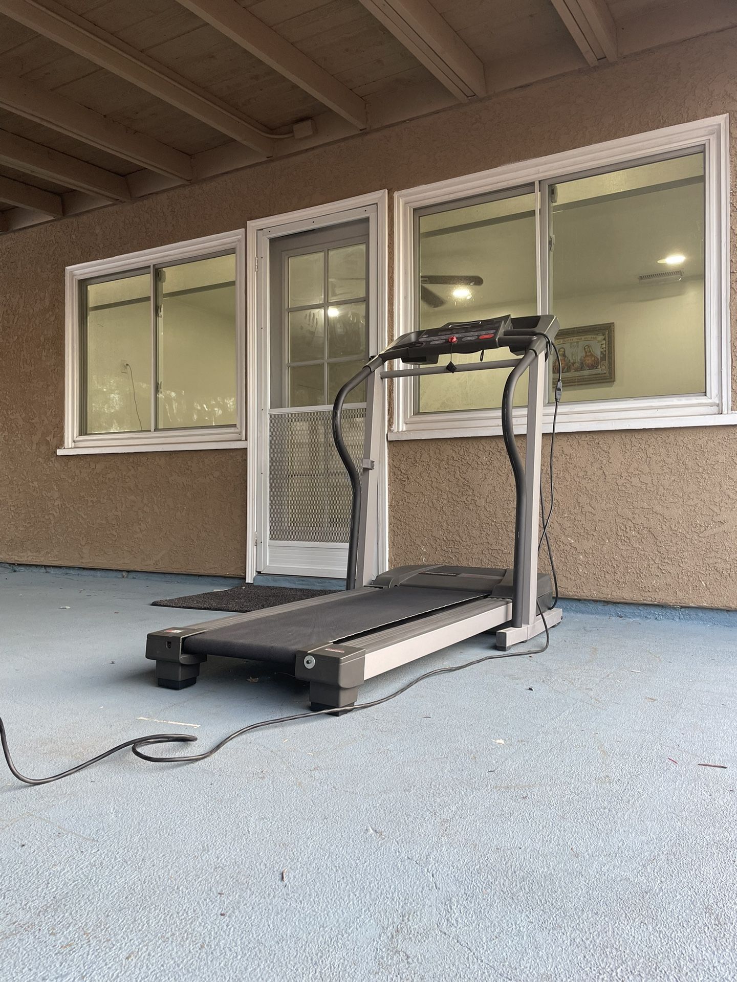 Treadmill