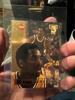 Collector's Edge Kobe Bryant #3 Los Angeles Lakers NBA Basketball Card 1998 gold foil