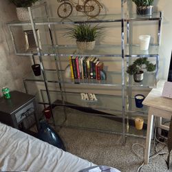 Bookshelf 