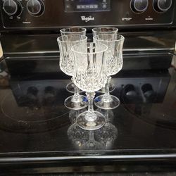 Set Of 5 Gorgeous Lead Crystal Wine Glasses 
