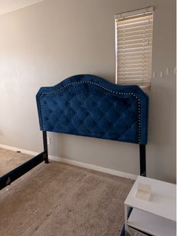 Queen Size Bed Frame/ NEED GONE TODAY