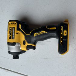 Dewalt ATOMIC 20V MAX Cordless Brushless Compact 1/4 in. Impact Driver