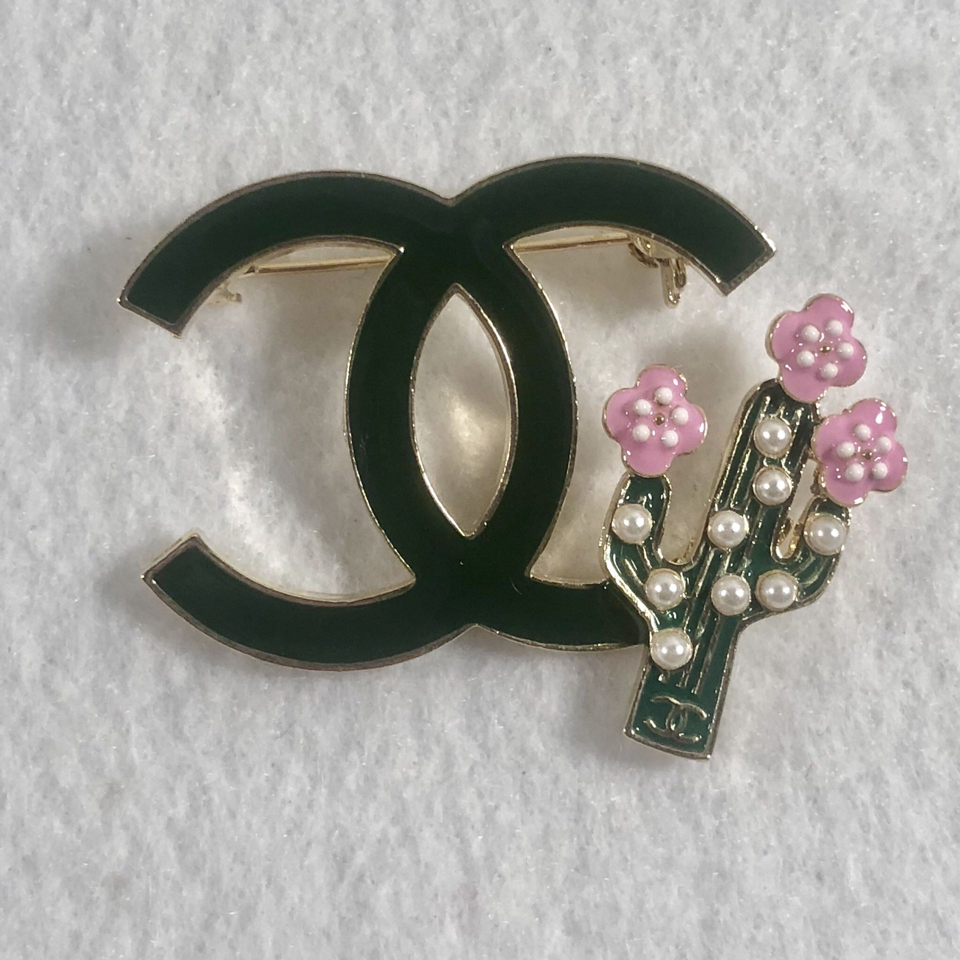 Chanel Brooch CC Cactus Jewelry for Sale in Fort Myers, FL - OfferUp