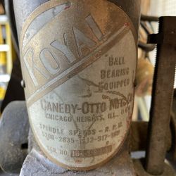 ROYAL  TABLE TOP DRILL PRESS