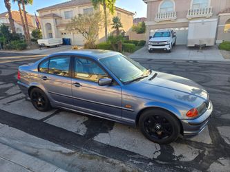 2001 BMW 325i