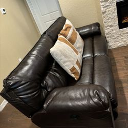 XL Leather Sofas