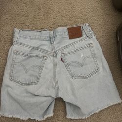 Levi’s 501 Jean shorts 