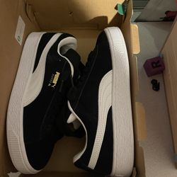 Puma Suedes XL Brand New Never Worn