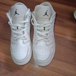 Jordan 7y
