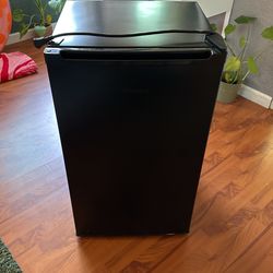 Fridge Hisense