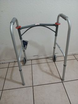 Walker for elderly, Small Wheels, Used