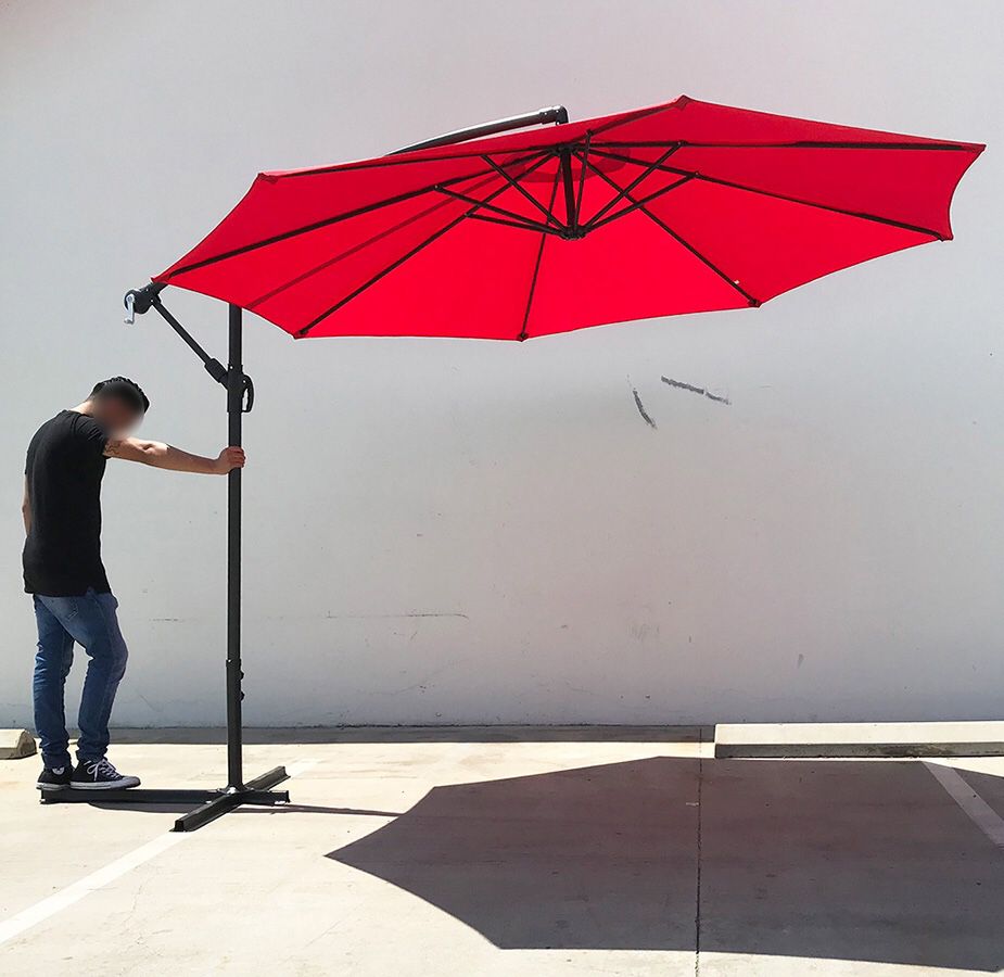 New in box $60 each Round 10’ Offset Patio Umbrella Outdoor Off Set Crank Lift with Cross Stand (3 Colors)