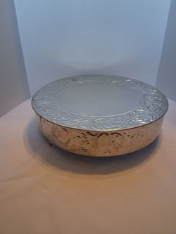 Silver Round Cake Stand.