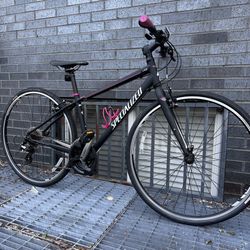 Speciliazed Hybrid Road Bike Brand New Condition 