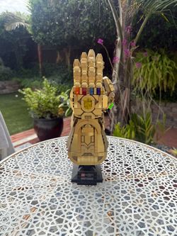 LEGO Thanos Glove