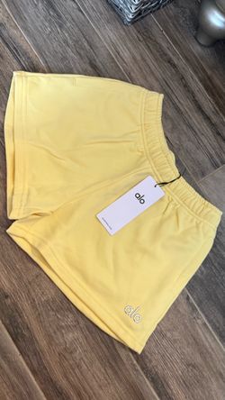 Alo accolade shorts