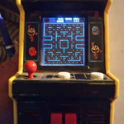 Vintage 1987 Mini Pac-Man Retro Arcade