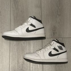 ✅ Air Jordan 1 Mid “Panda”