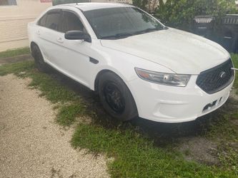 2016 Ford Taurus