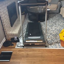 Treadmill 