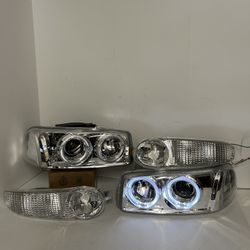 02 2006 Sierra Headlights 