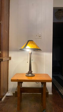 1 Antique  Bronzed Metal Lamp And Mica Shade 