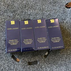 Ester Lauder Foundation 