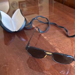 Dark Sunglasses With Neck Holder And Case Unisex