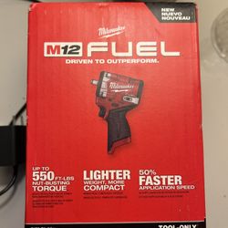 Milwaukee M12 Fuel Stubby Impact