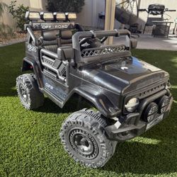 12V Ride On Truck Car, Kids Electric Vehicle