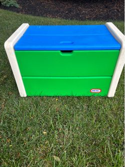 Little Tikes Toy Box / Toy Storage Chest – Excellent Condition